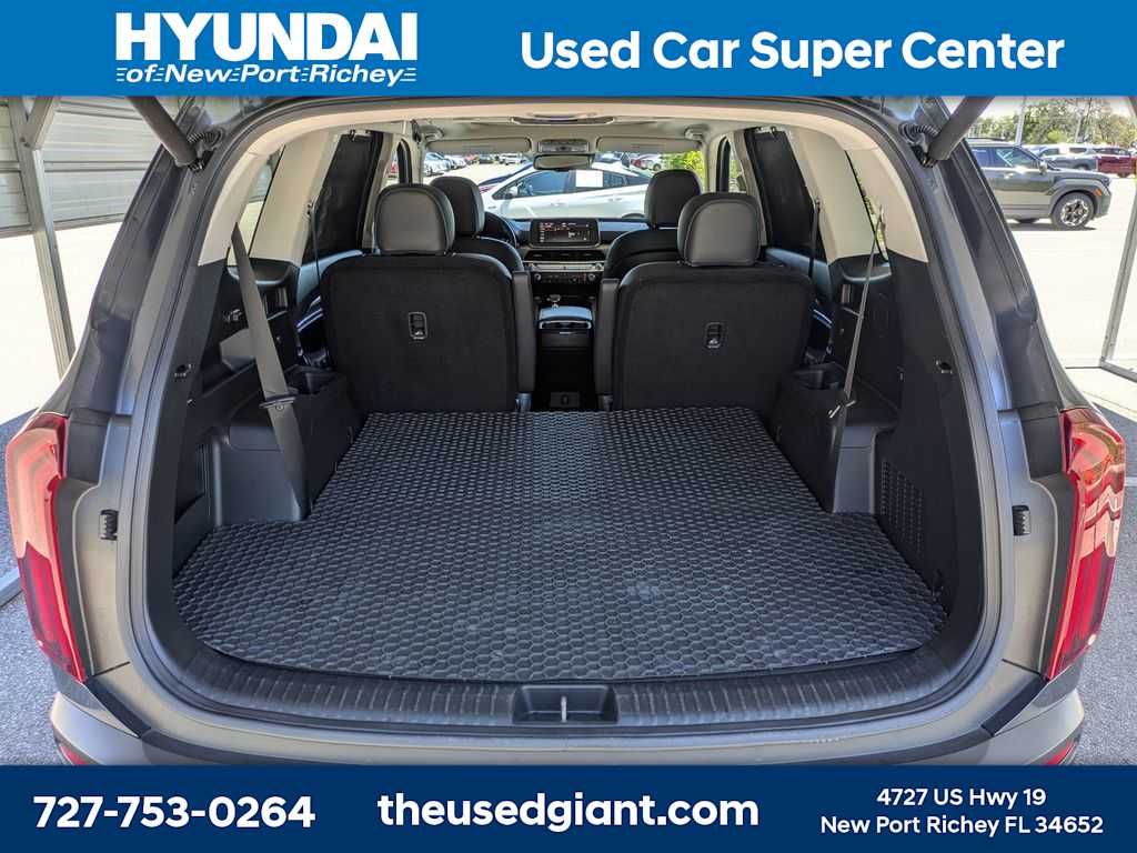 Thumbnail: 2021 Kia Telluride - 13