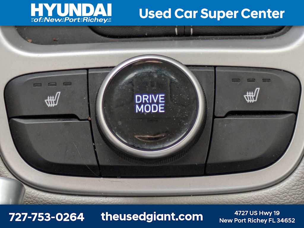 Thumbnail: 2026 Hyundai Venue - 25