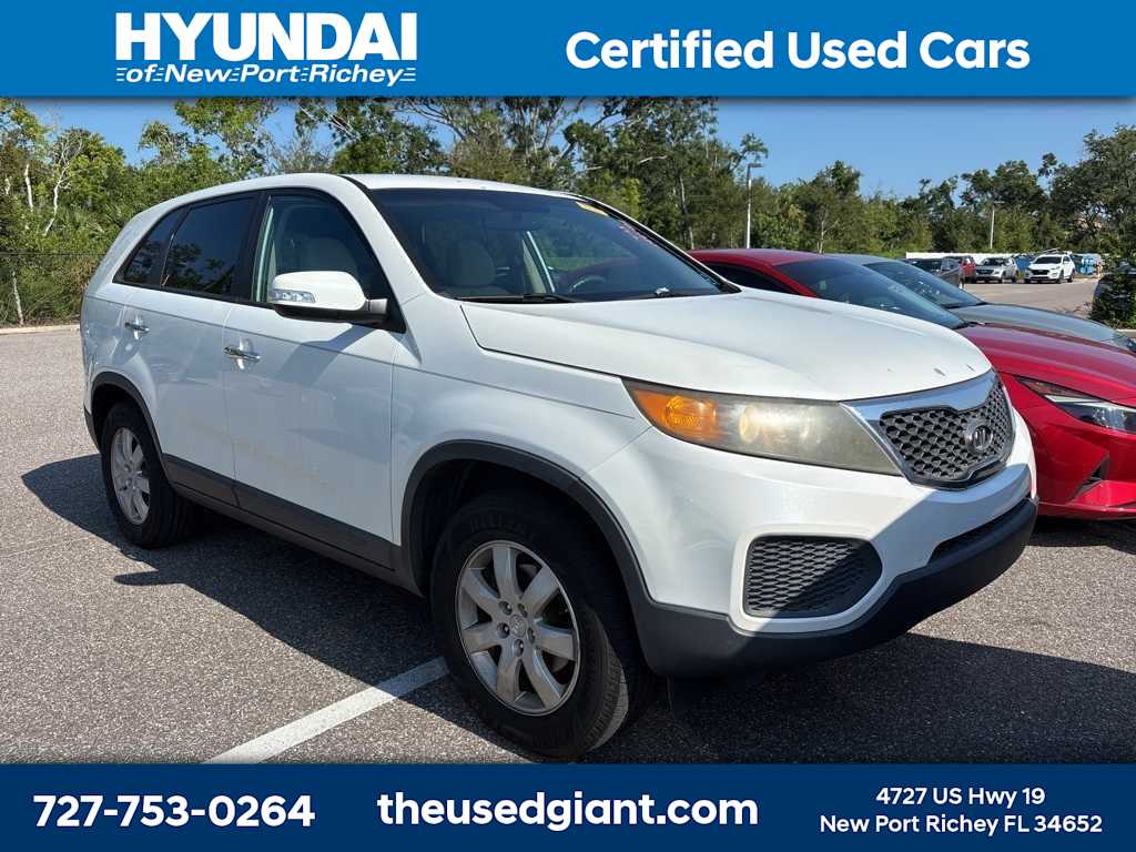 Thumbnail: 2012 Kia Sorento - 4