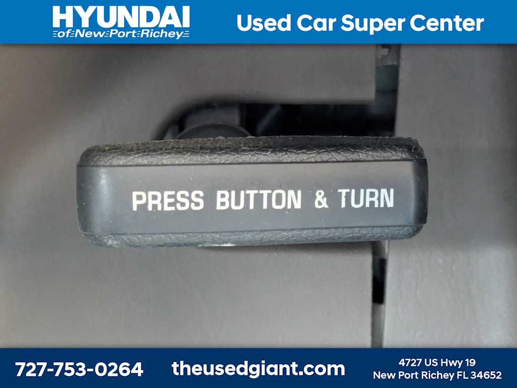 Thumbnail: 2002 Toyota Tacoma - 23