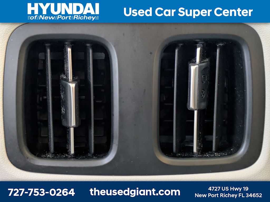 Thumbnail: 2023 Hyundai Tucson - 16