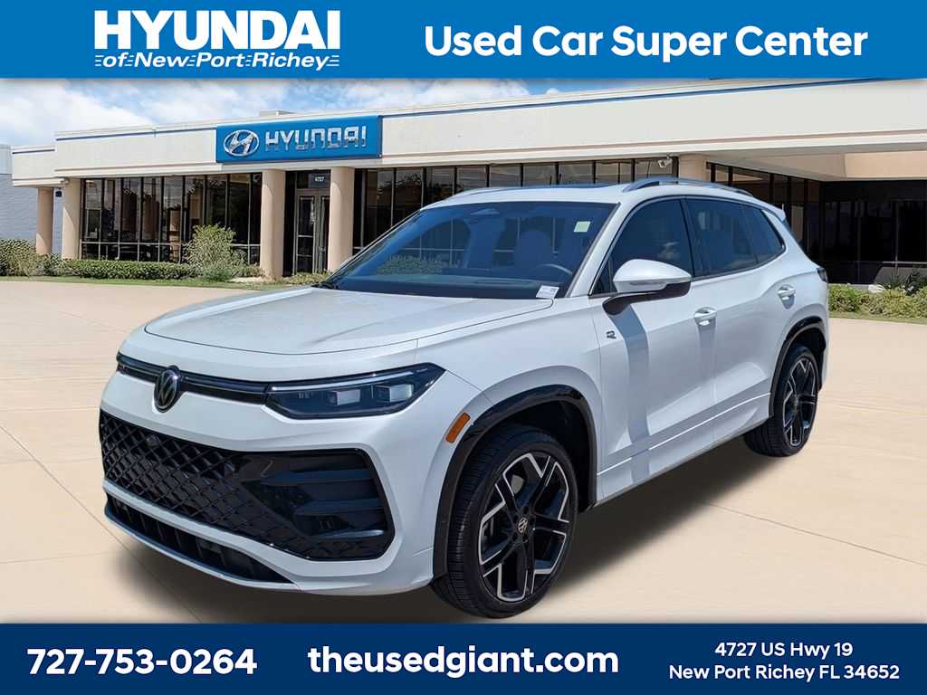 Thumbnail: 2025 Volkswagen Tiguan - 1