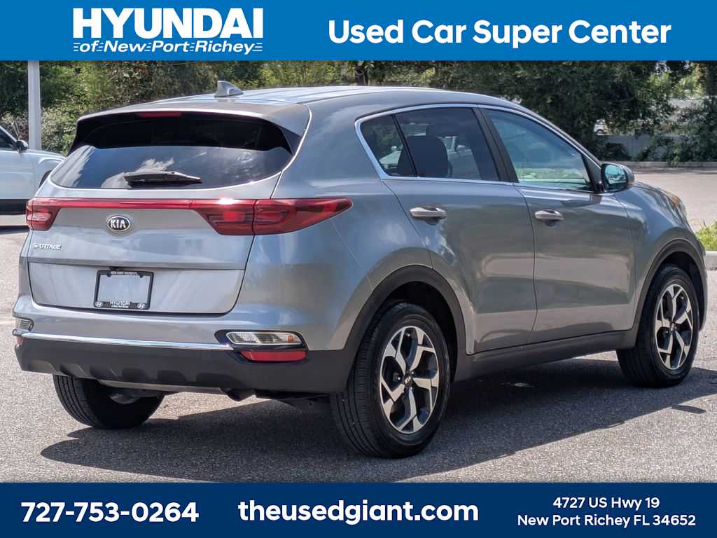 Thumbnail: 2022 Kia Sportage - 5
