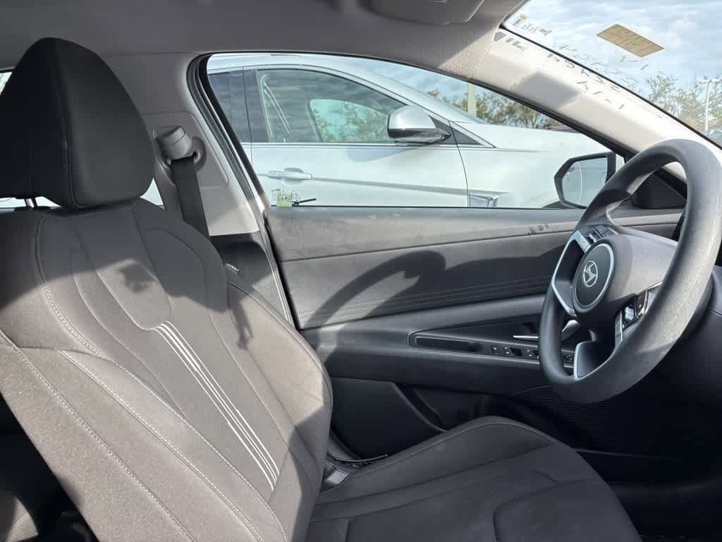 Thumbnail: 2024 Hyundai Elantra - 7