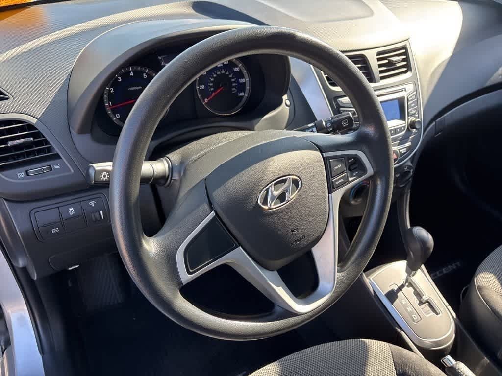 Thumbnail: 2014 Hyundai Accent - 10