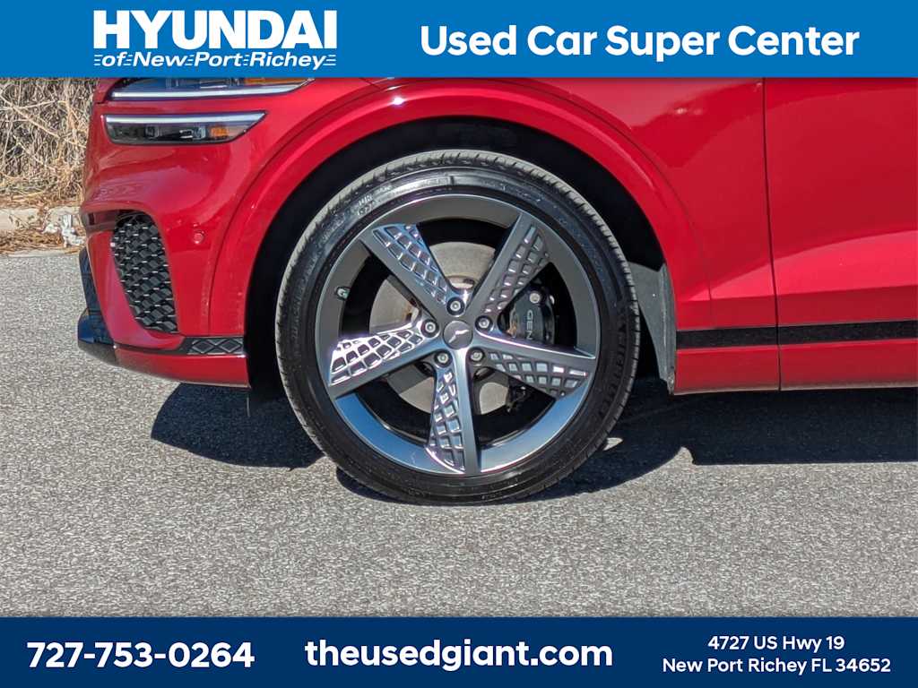 Thumbnail: 2022 Genesis GV70 - 10