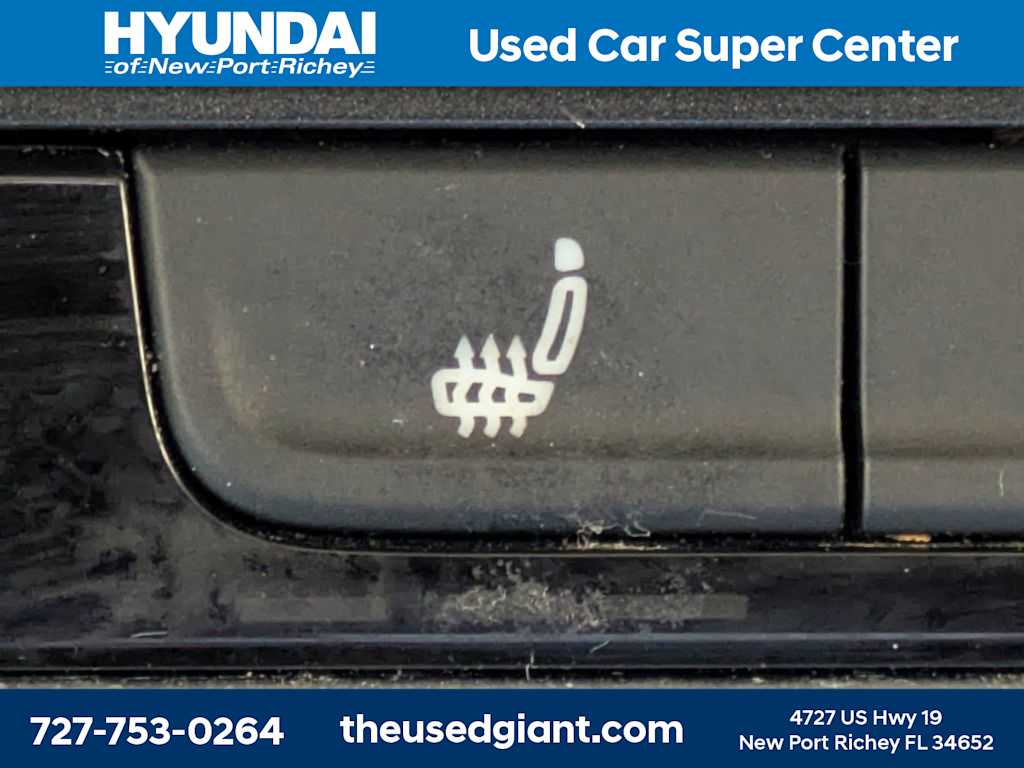 Thumbnail: 2021 Volkswagen Tiguan - 27