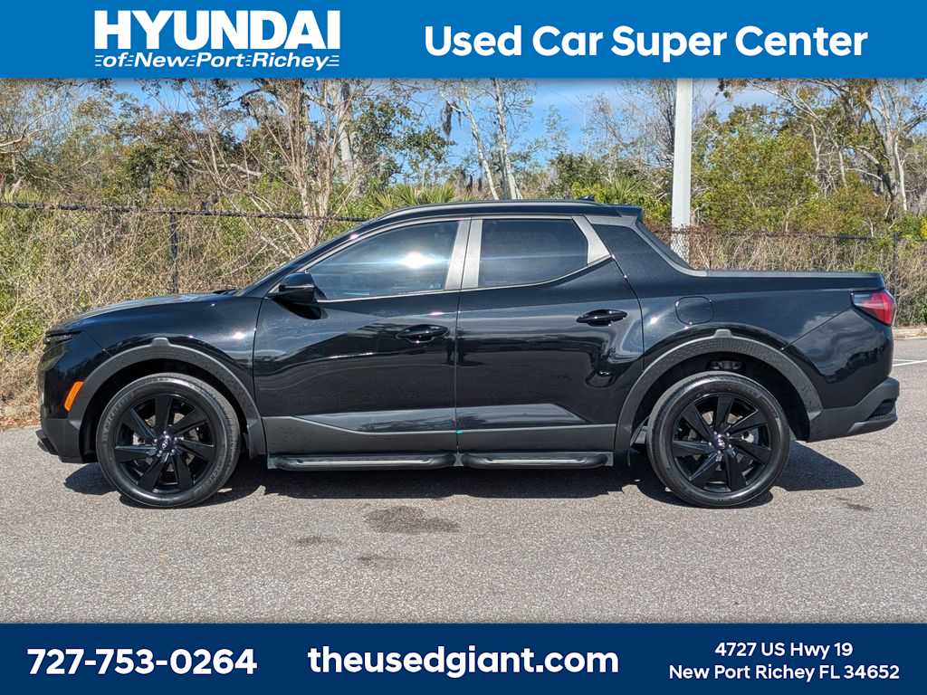 Thumbnail: 2023 Hyundai Santa Cruz - 2