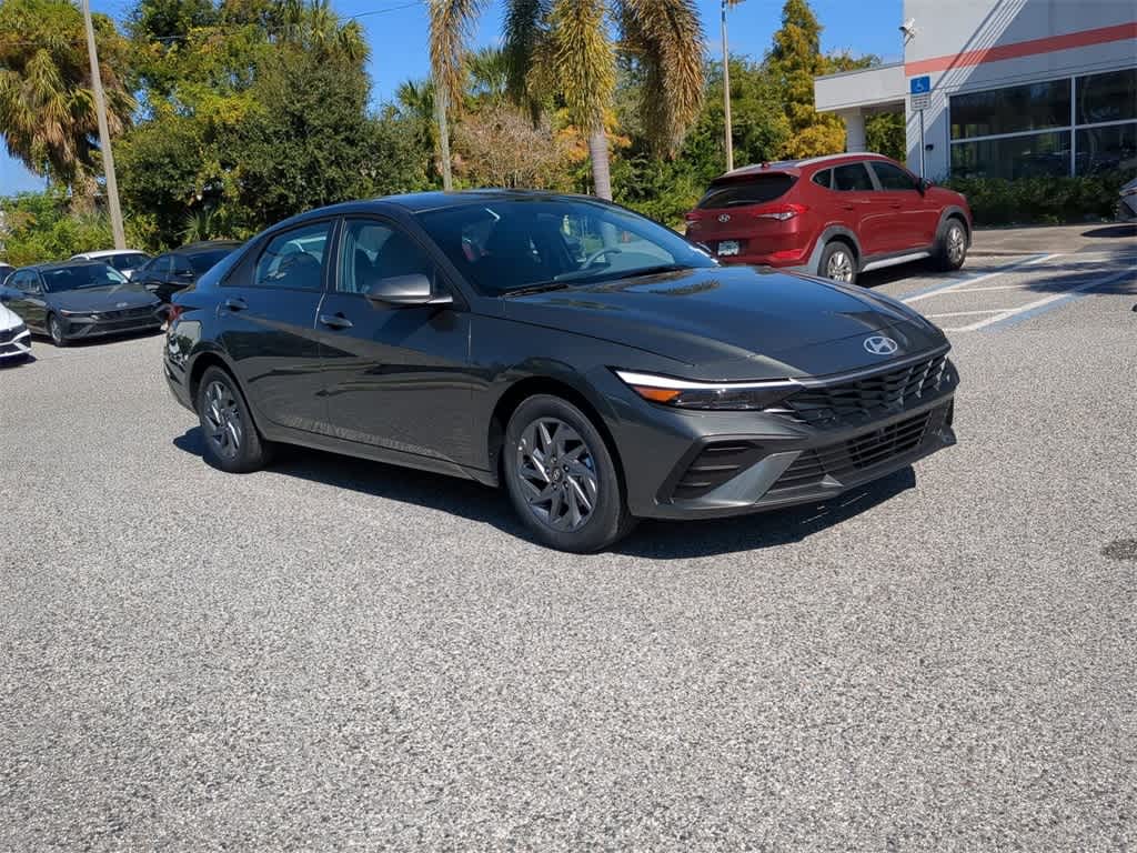 Thumbnail: 2026 Hyundai Elantra - 8