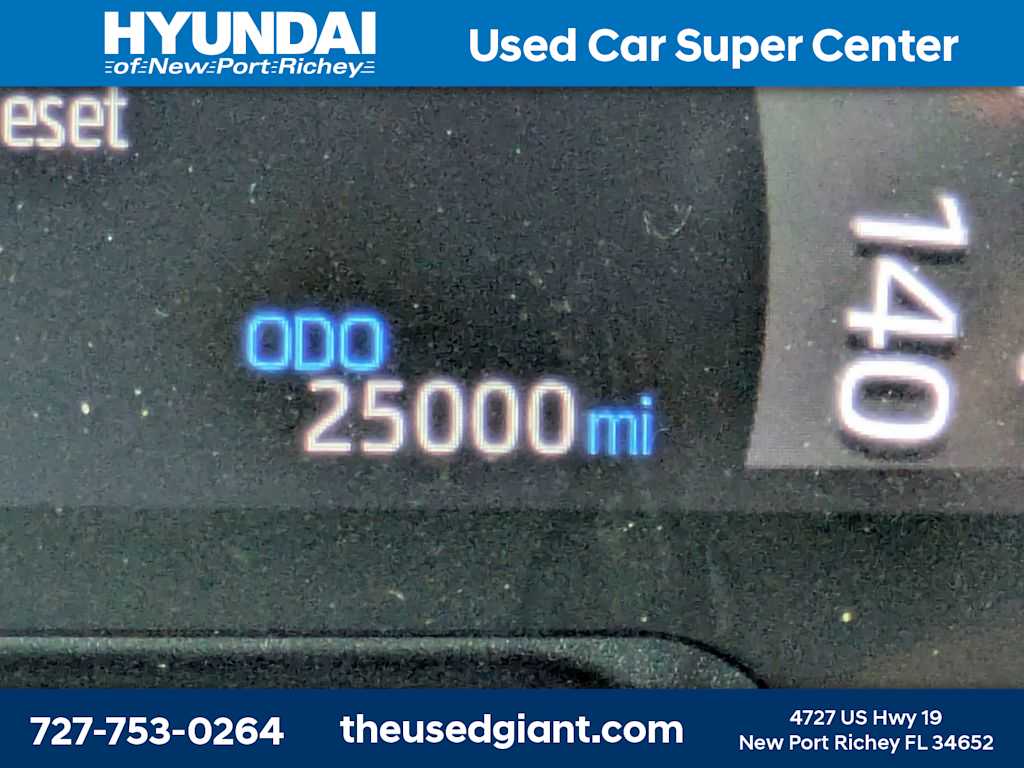 Thumbnail: 2024 Toyota RAV4 - 35