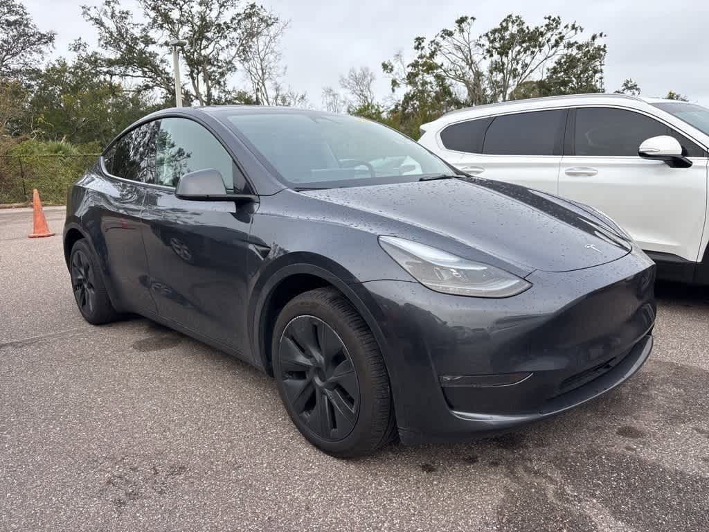 Thumbnail: 2025 Tesla Model Y - 4