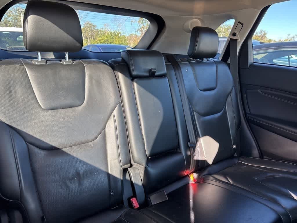 Thumbnail: 2020 Ford Edge - 10