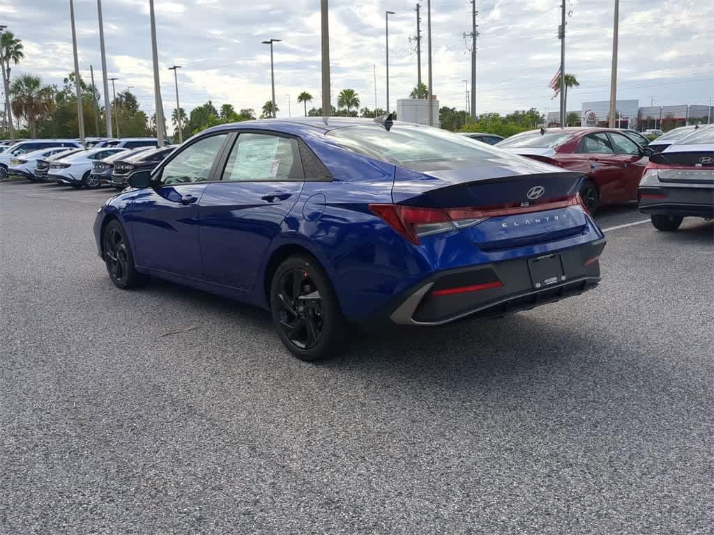 New 2026 Hyundai Elantra SEL Sport Sedan