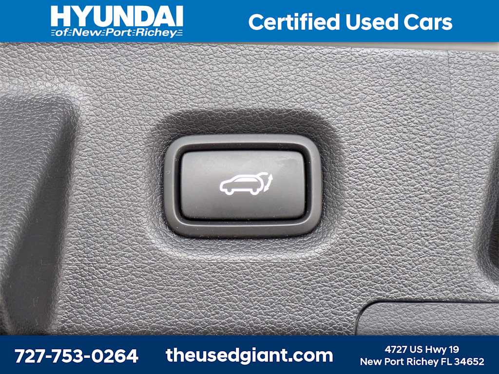 Thumbnail: 2023 Hyundai Santa Fe - 13