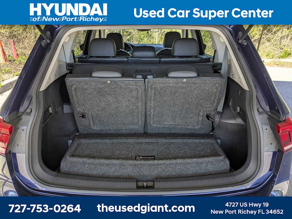 Thumbnail: 2021 Volkswagen Tiguan - 12