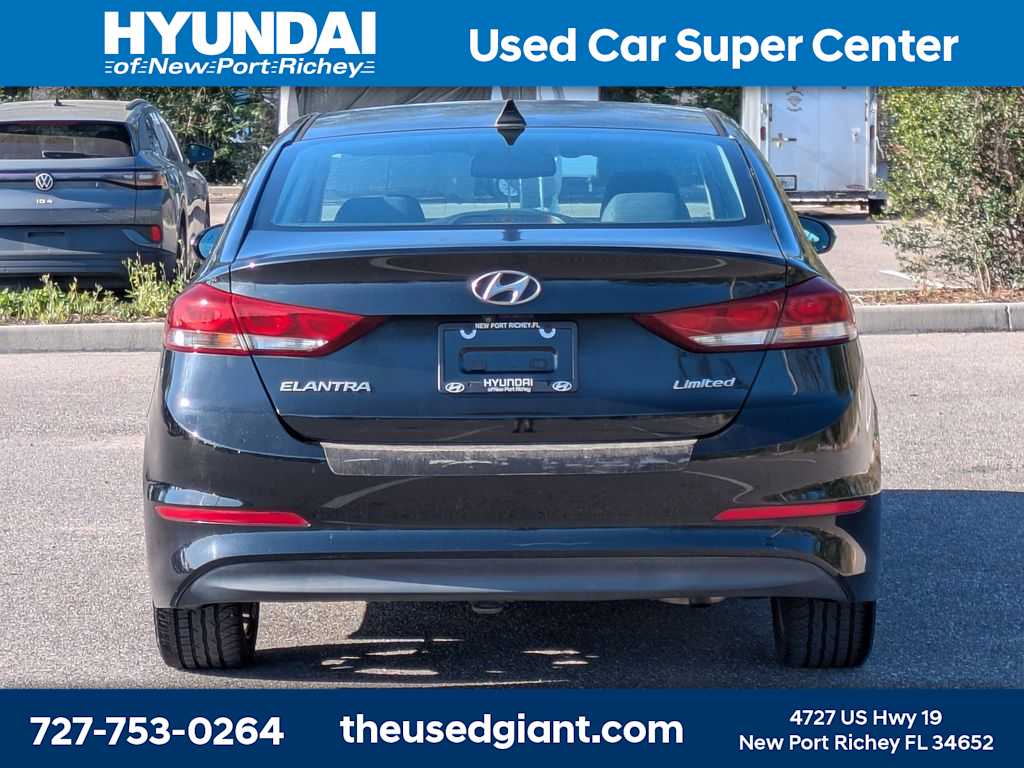 Thumbnail: 2017 Hyundai Elantra - 4