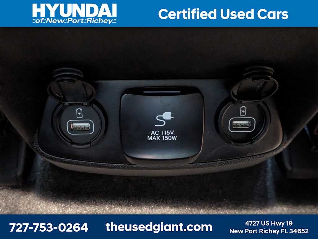 Thumbnail: 2019 Hyundai Santa Fe - 19