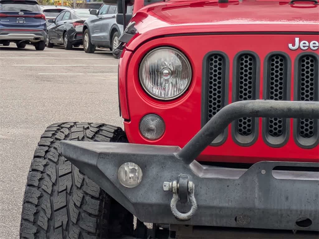 Thumbnail: 2015 Jeep Wrangler - 9