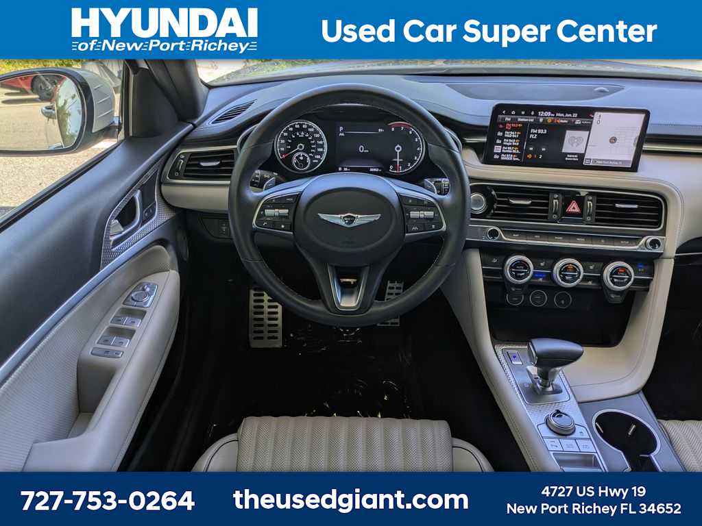 Thumbnail: 2023 Genesis G70 - 17