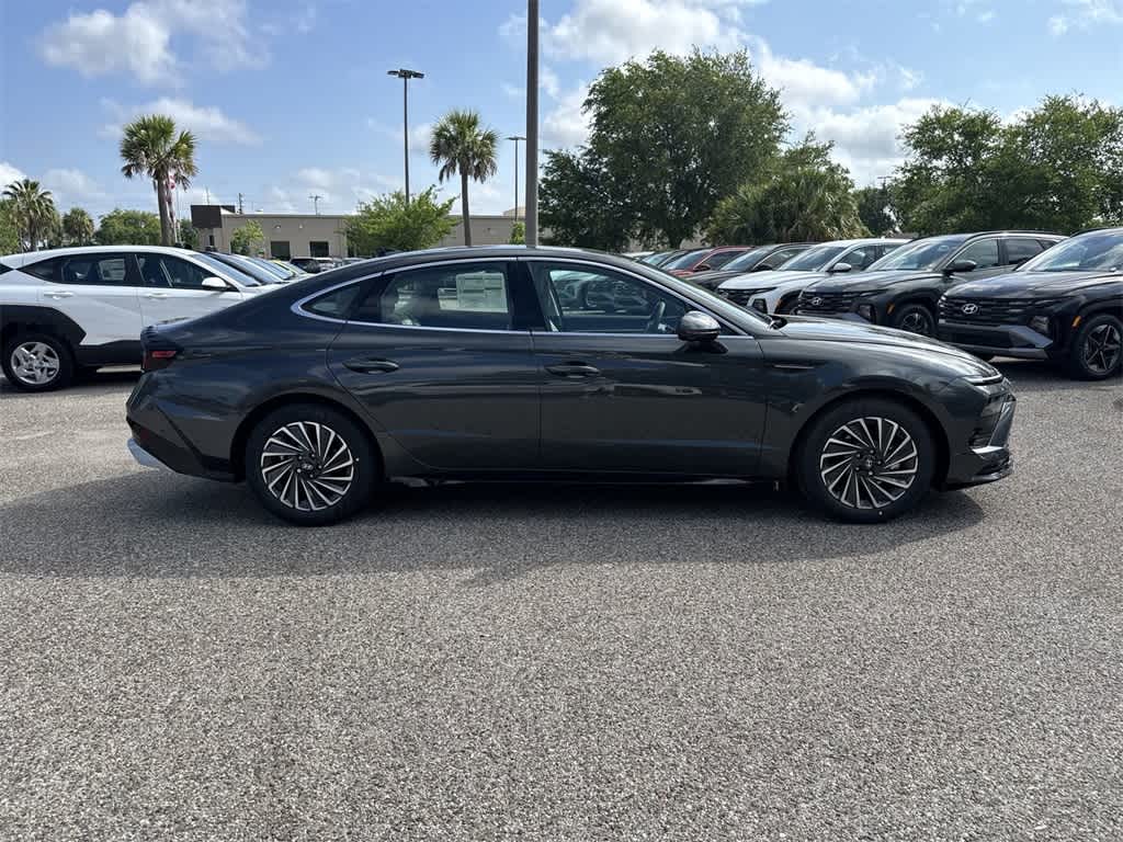 Thumbnail: 2025 Hyundai Sonata - 7