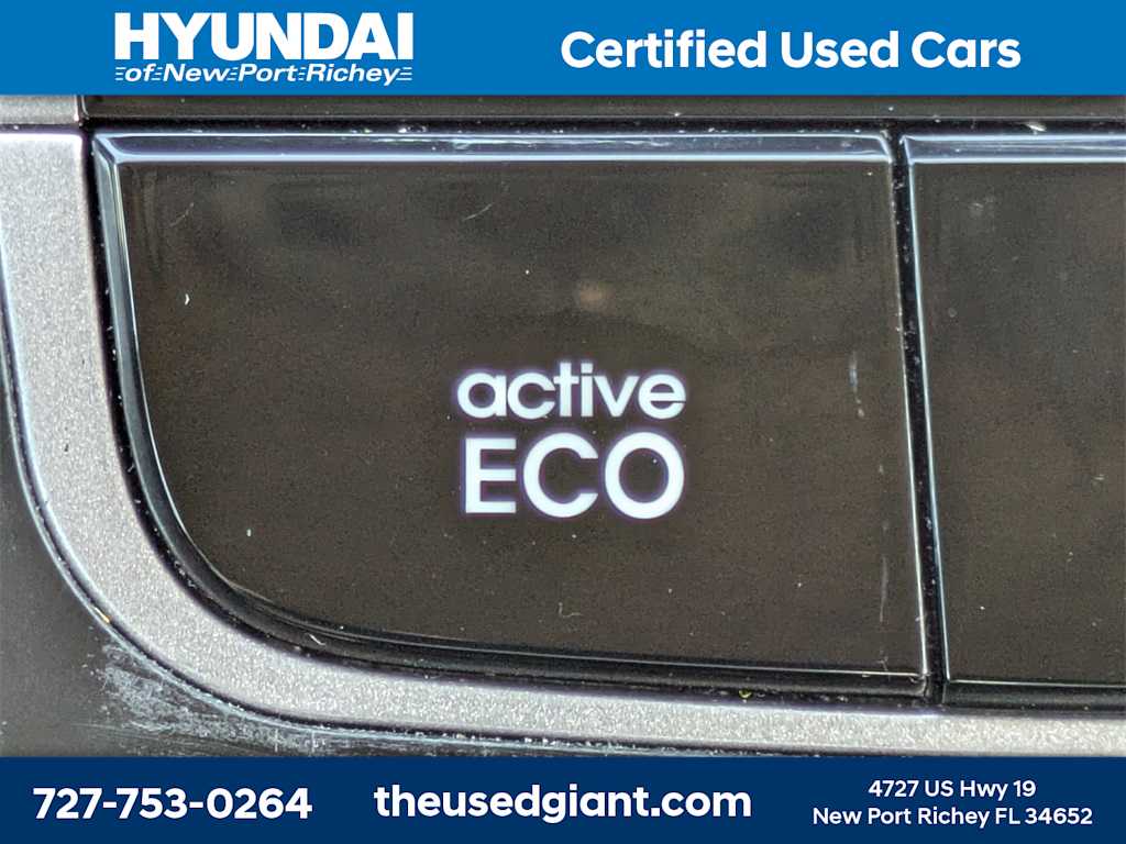 Thumbnail: 2013 Hyundai Tucson - 27