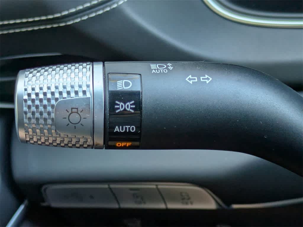 Thumbnail: 2023 Genesis GV80 - 41