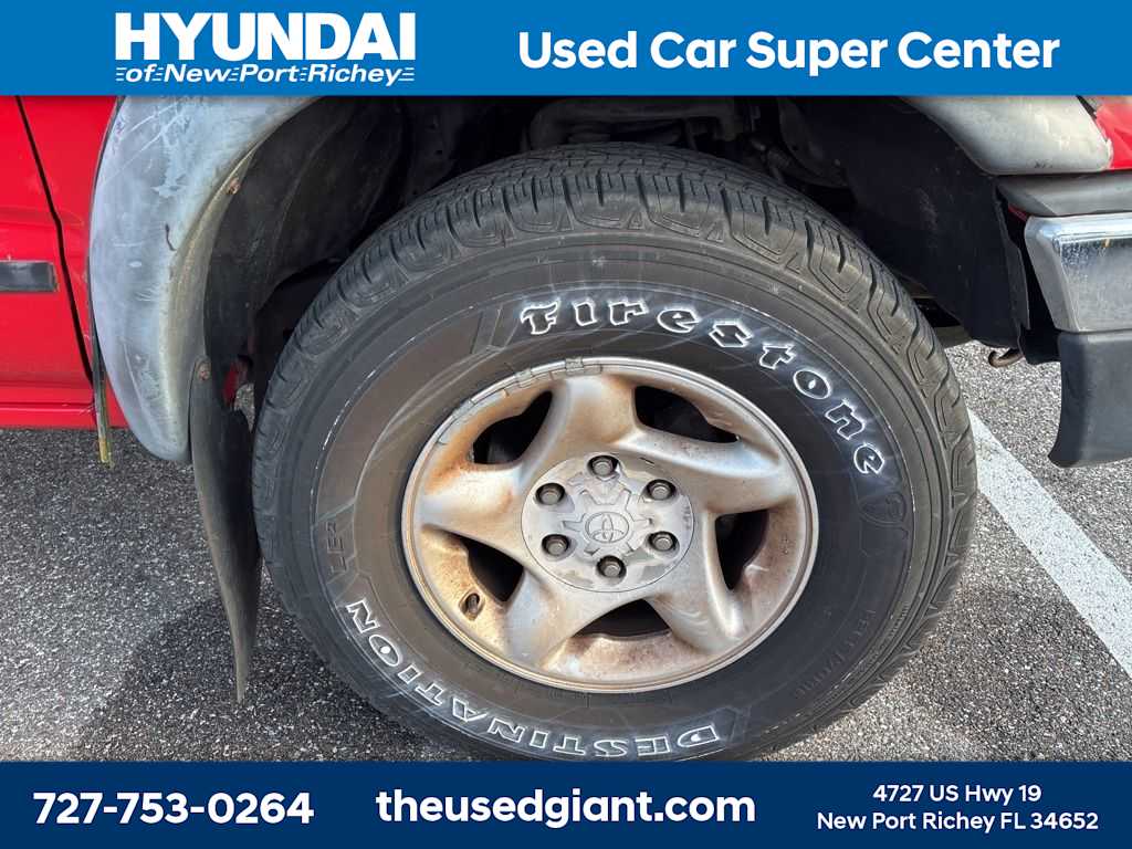 Thumbnail: 2002 Toyota Tacoma - 6