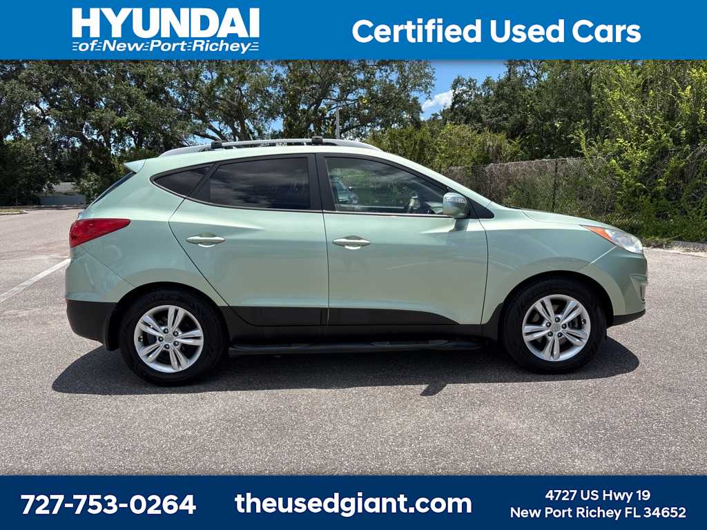 Thumbnail: 2012 Hyundai Tucson - 6