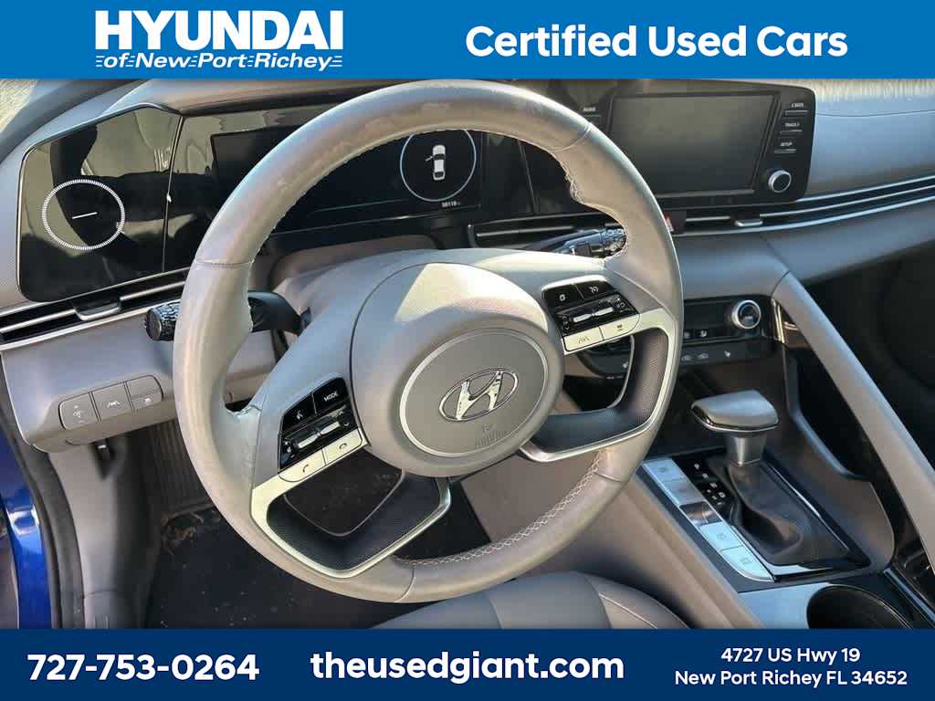 Thumbnail: 2022 Hyundai Elantra - 12