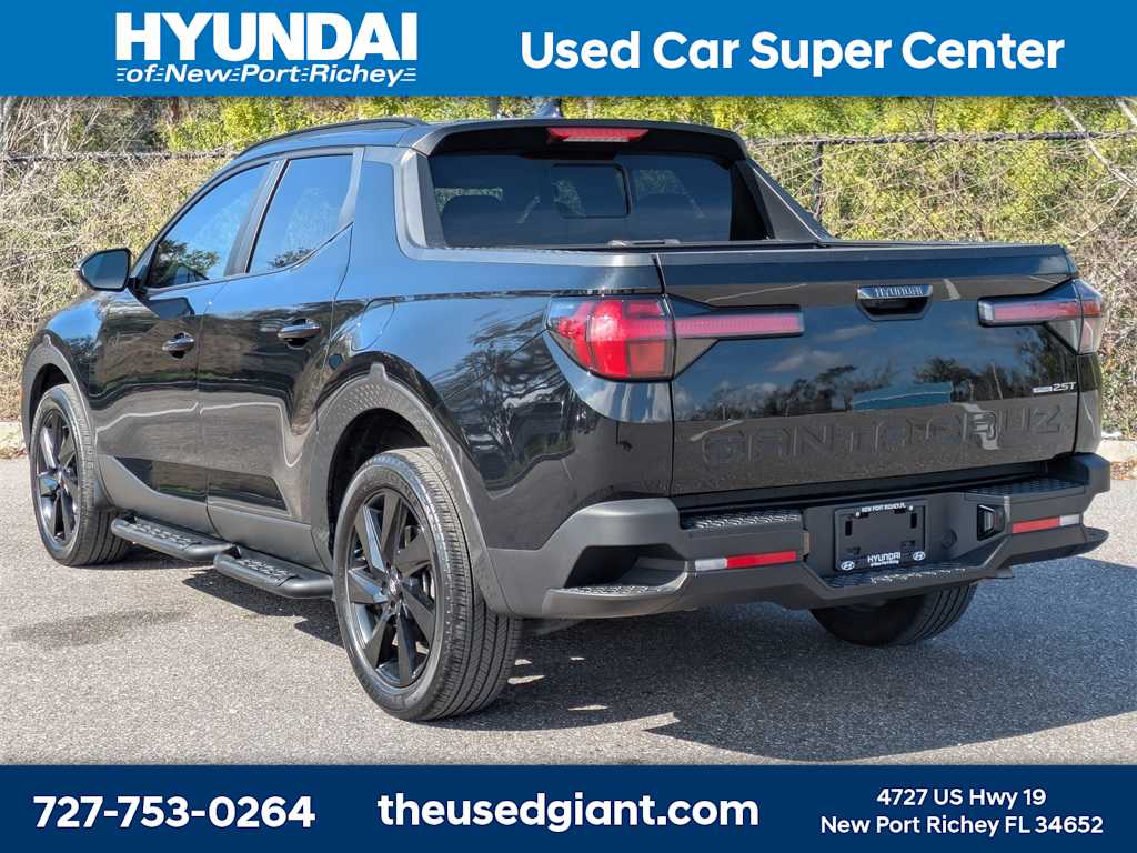 Thumbnail: 2023 Hyundai Santa Cruz - 3