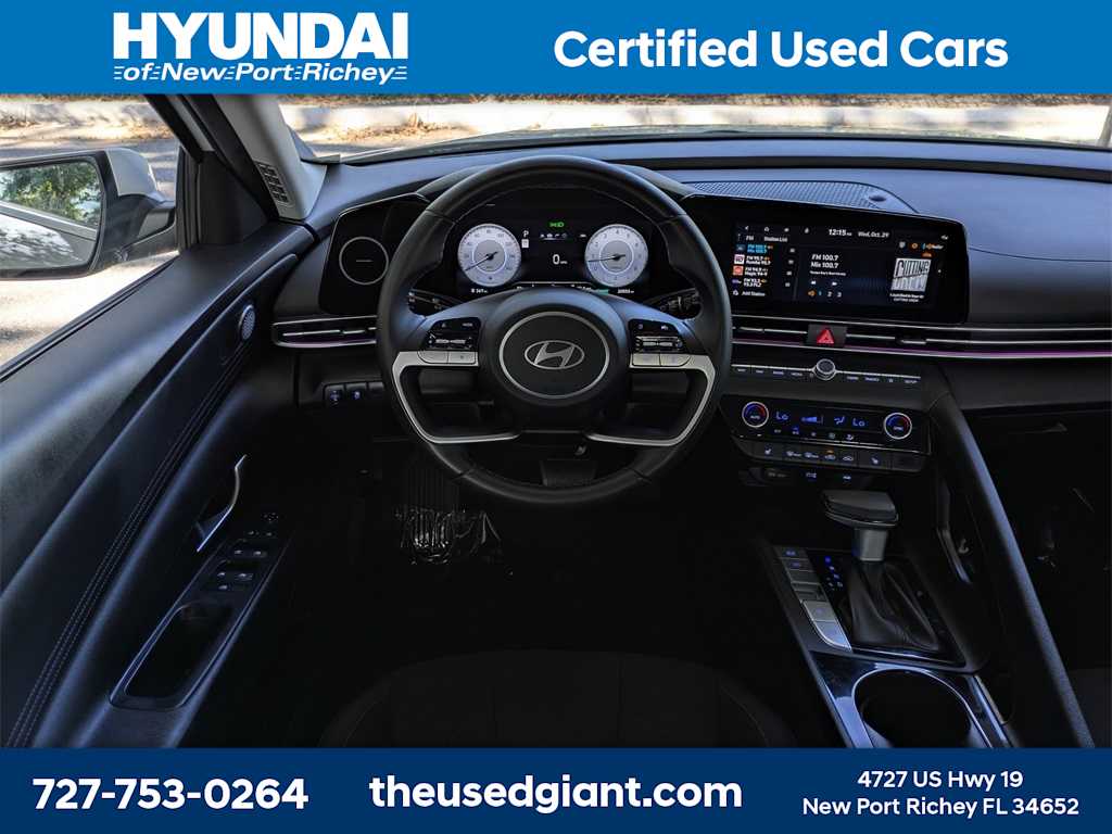 Thumbnail: 2024 Hyundai Elantra - 16