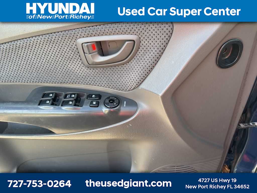 Thumbnail: 2007 Hyundai Tucson - 10