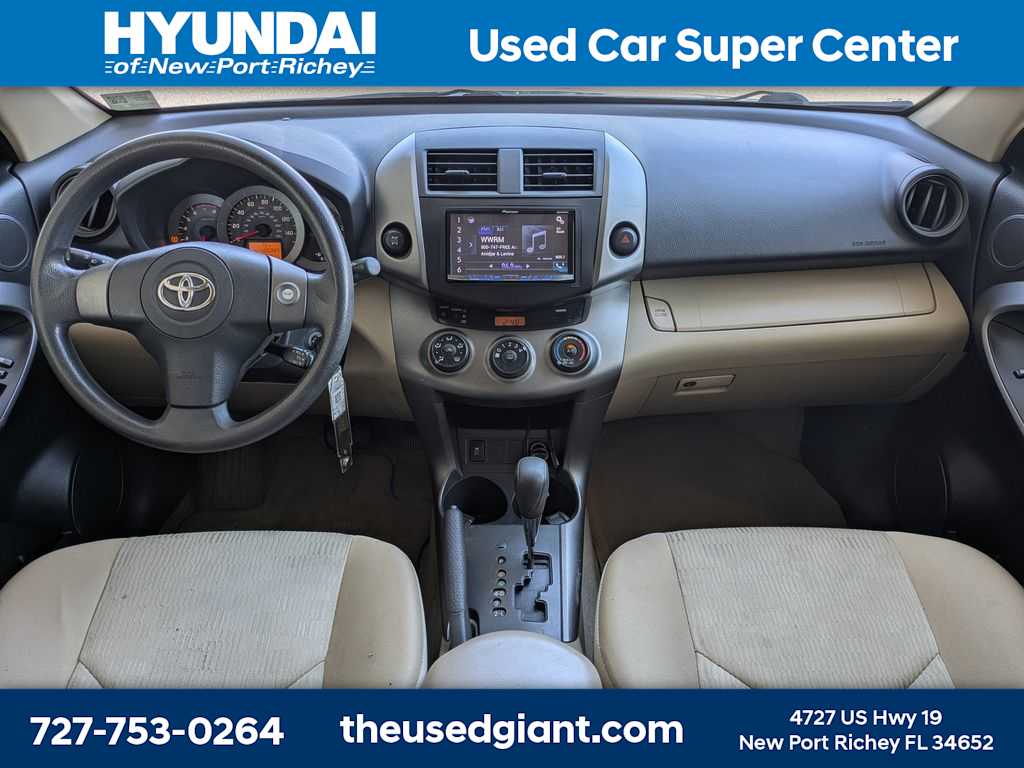 Thumbnail: 2010 Toyota RAV4 - 18