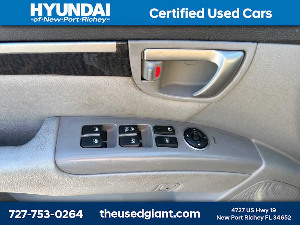 Thumbnail: 2008 Hyundai Santa Fe - 10