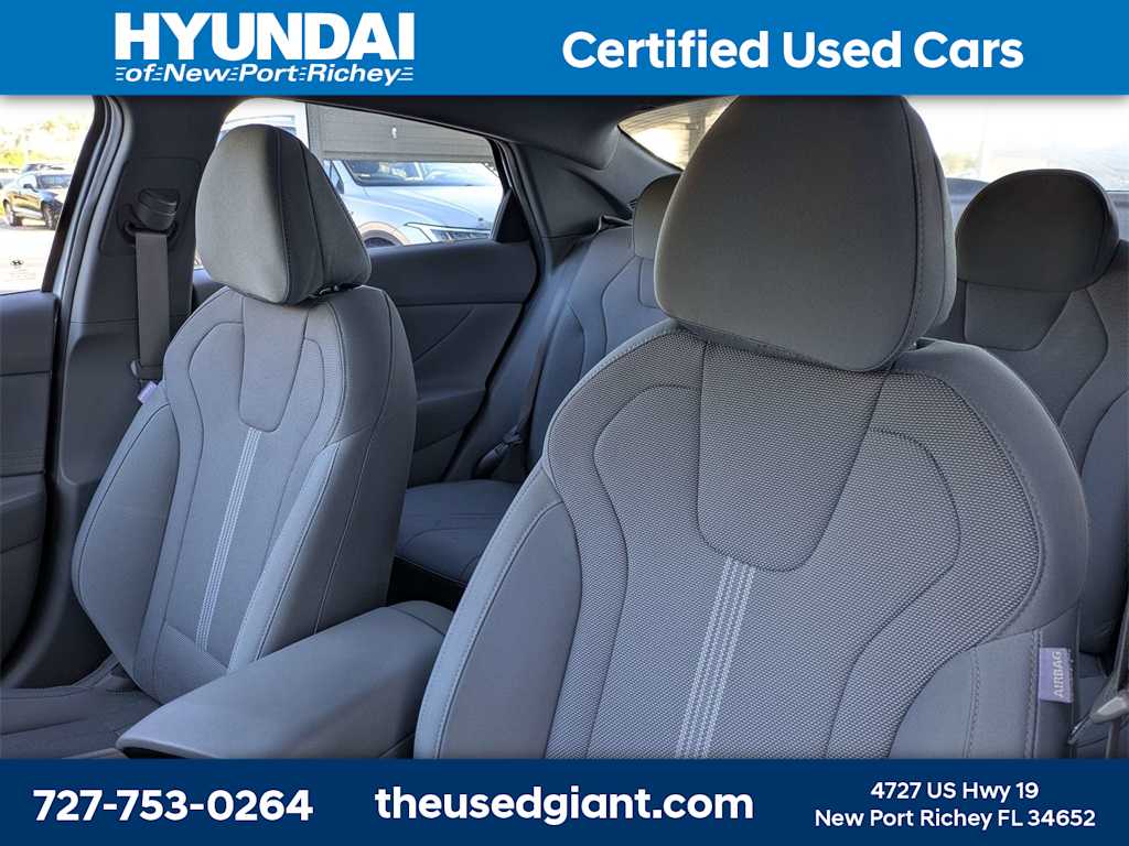 Thumbnail: 2021 Hyundai Elantra - 7