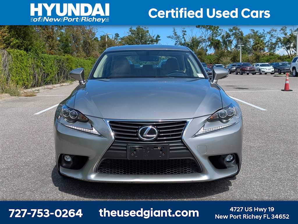 Thumbnail: 2015 Lexus IS - 8