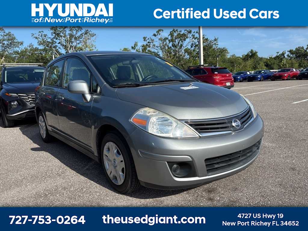 Thumbnail: 2012 Nissan Versa - 4