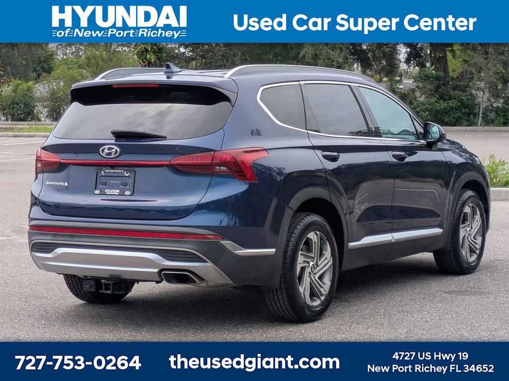Thumbnail: 2022 Hyundai Santa Fe - 5