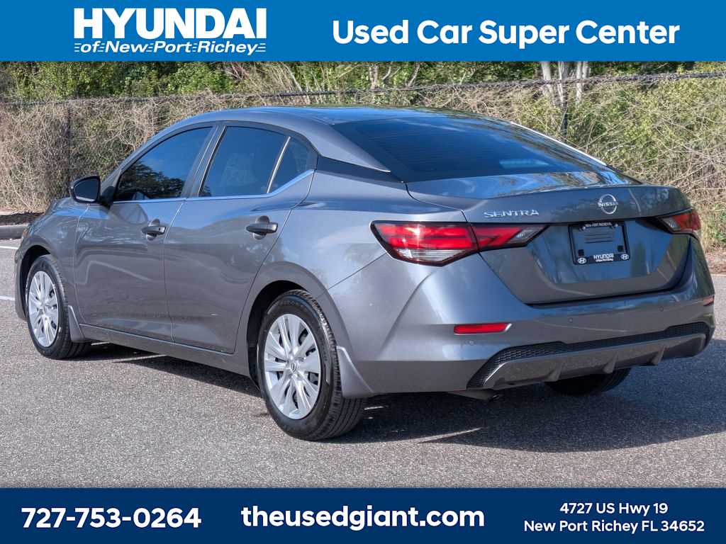 Thumbnail: 2025 Nissan Sentra - 3