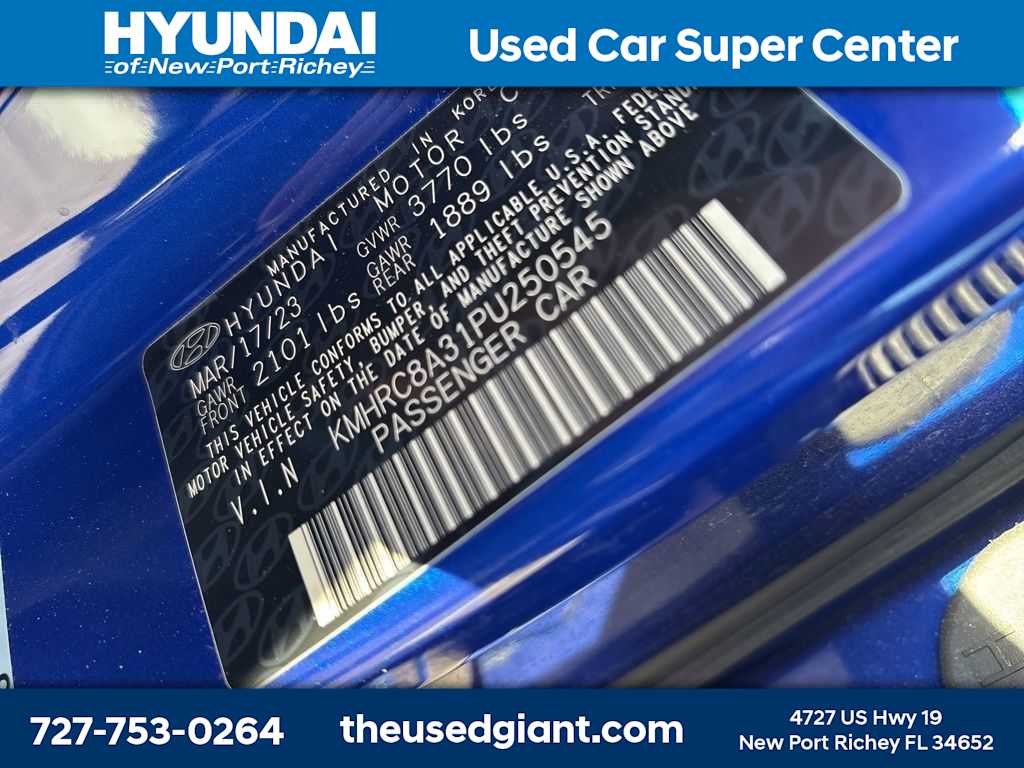 Thumbnail: 2023 Hyundai Venue - 13