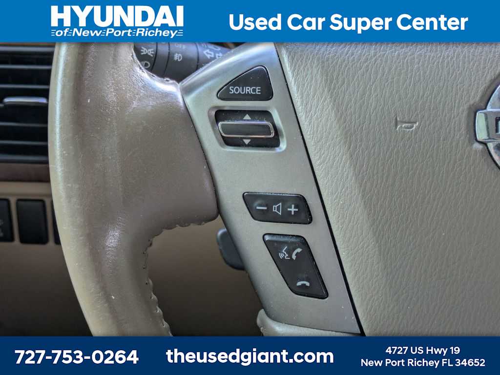 Thumbnail: 2014 Nissan Armada - 37