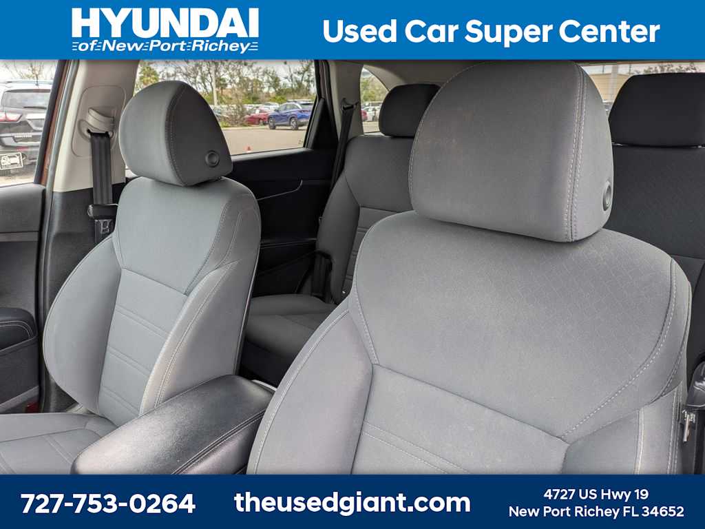 Thumbnail: 2019 Kia Sorento - 7