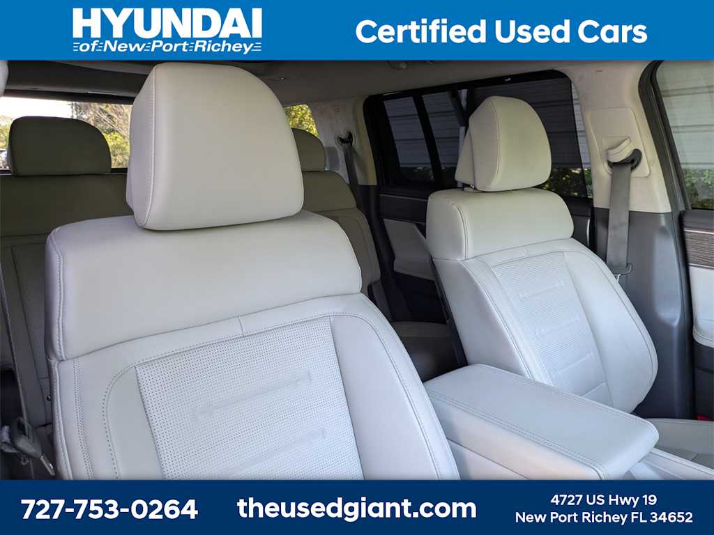 Thumbnail: 2024 Hyundai Santa Fe - 6