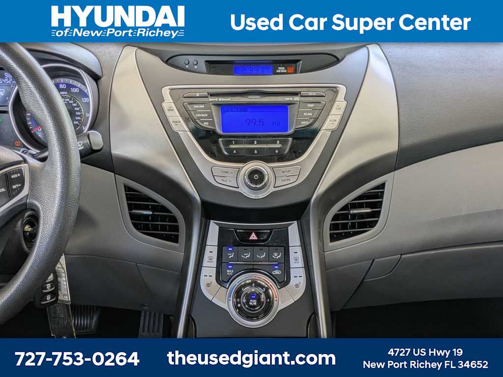 Thumbnail: 2013 Hyundai Elantra - 17