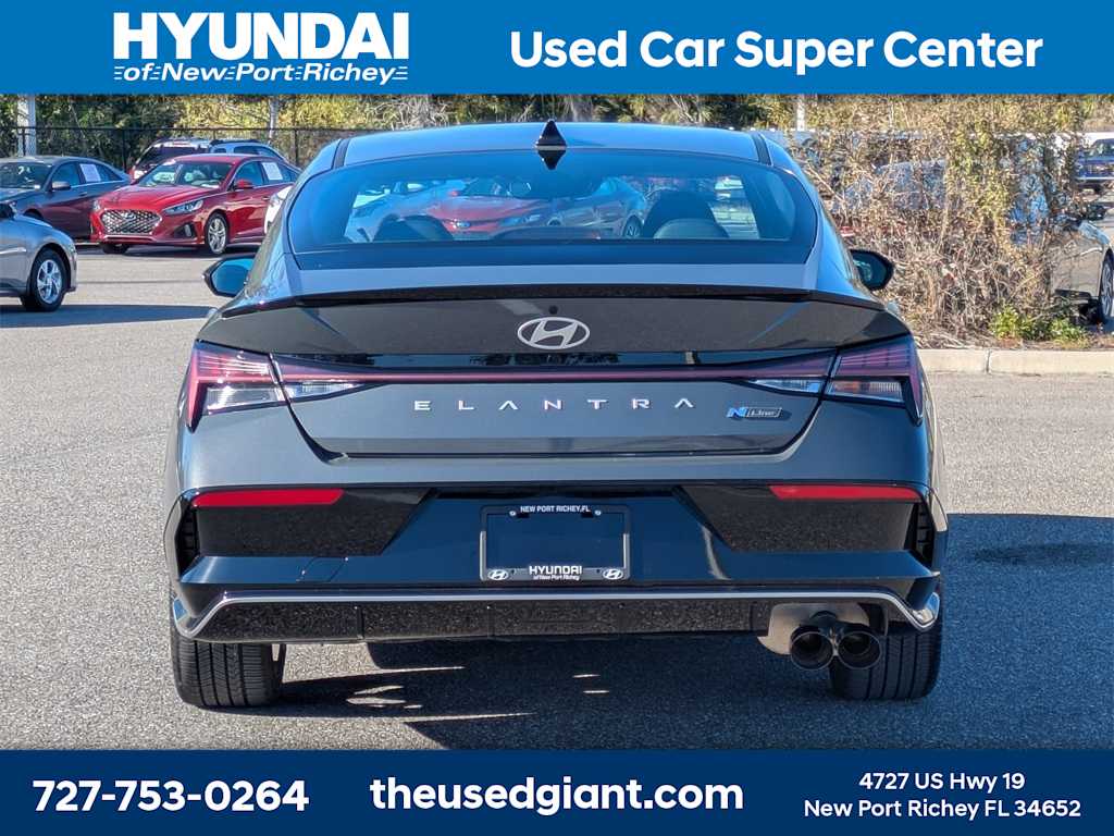 Thumbnail: 2024 Hyundai Elantra - 4