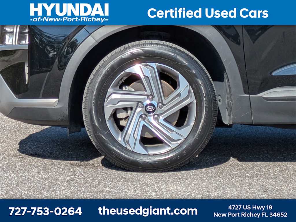 Thumbnail: 2023 Hyundai Santa Fe - 10