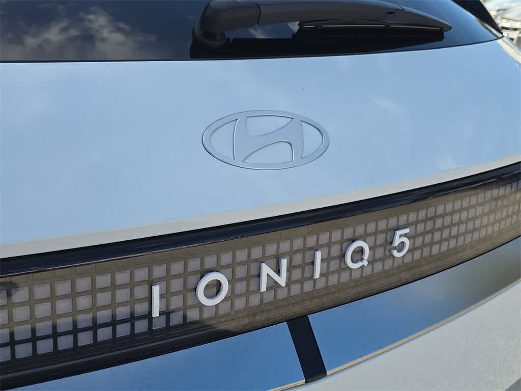 Thumbnail: 2026 Hyundai Ioniq 5 - 12