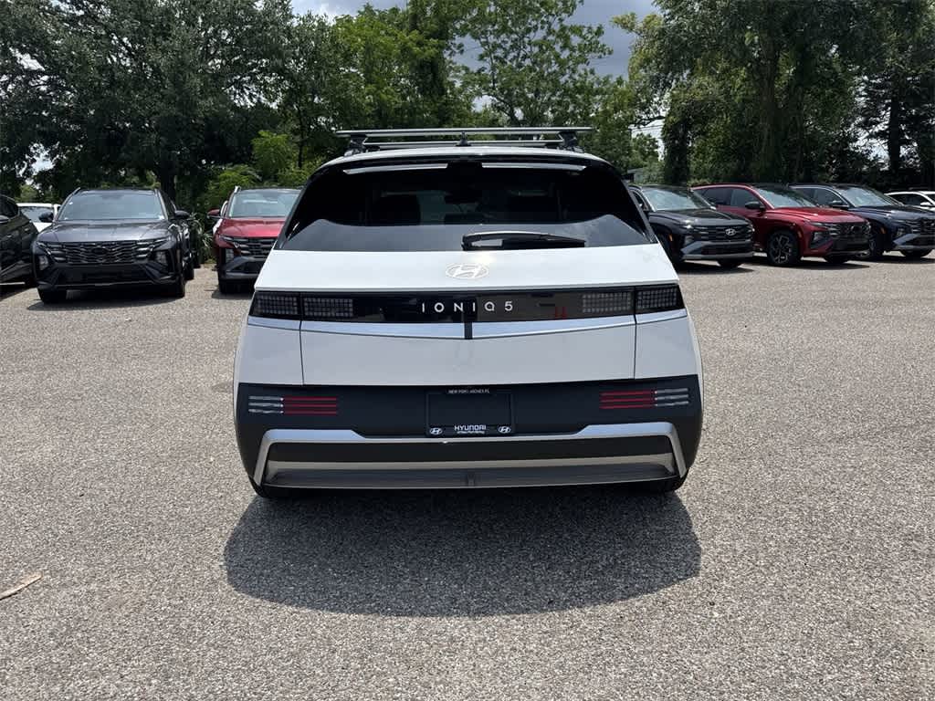 2025 Hyundai Ioniq 5 SEL 4