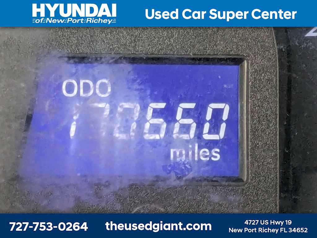 Thumbnail: 2012 Toyota Camry - 28