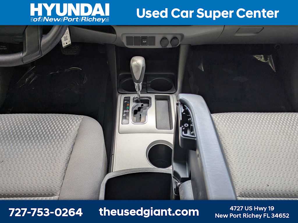 Thumbnail: 2012 Toyota Tacoma - 20